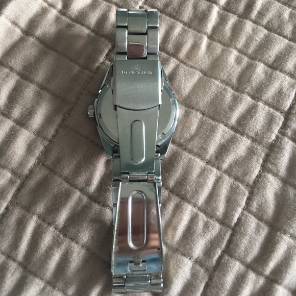 Guess men's watch - Picture 2 of 3