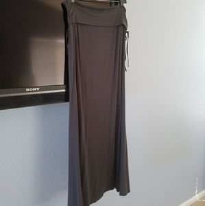 Express Maxi Skirt