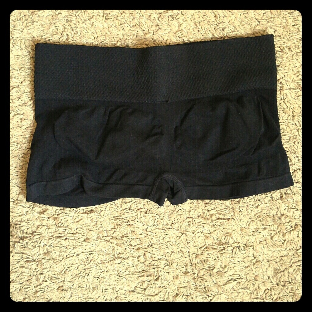 Mini spandex shorts, black, olive, and tan tanks