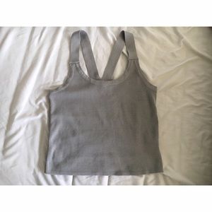Gray tank