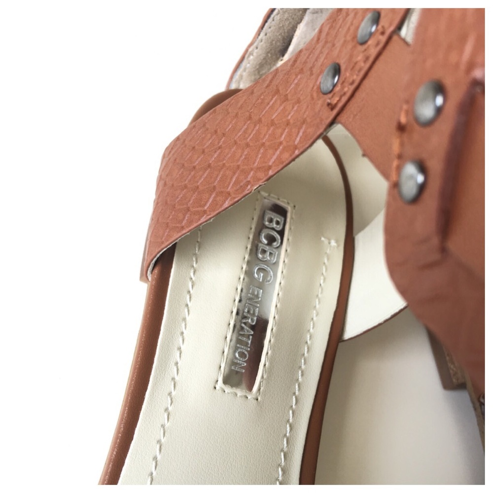 Bcbgeneration Brown Gladiator Flat Sandals - image 7