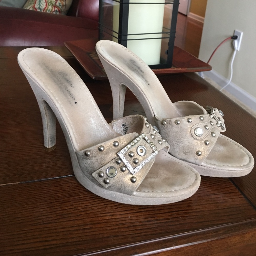 Donald J Pliner platform heels