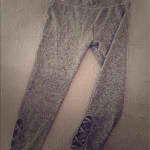 Ebb and Flo leggings/workout capris