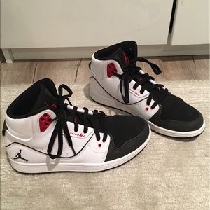 JORDANS (AIR) 1 Flight 2 Prem Shoes