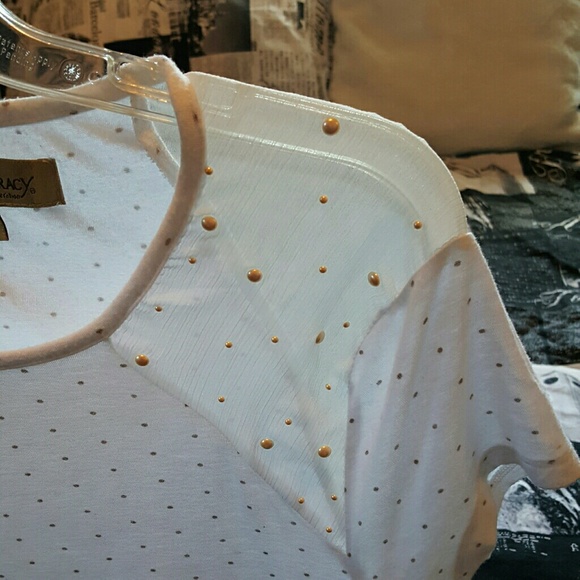 White and Gold Blouse - Picture 2 of 2