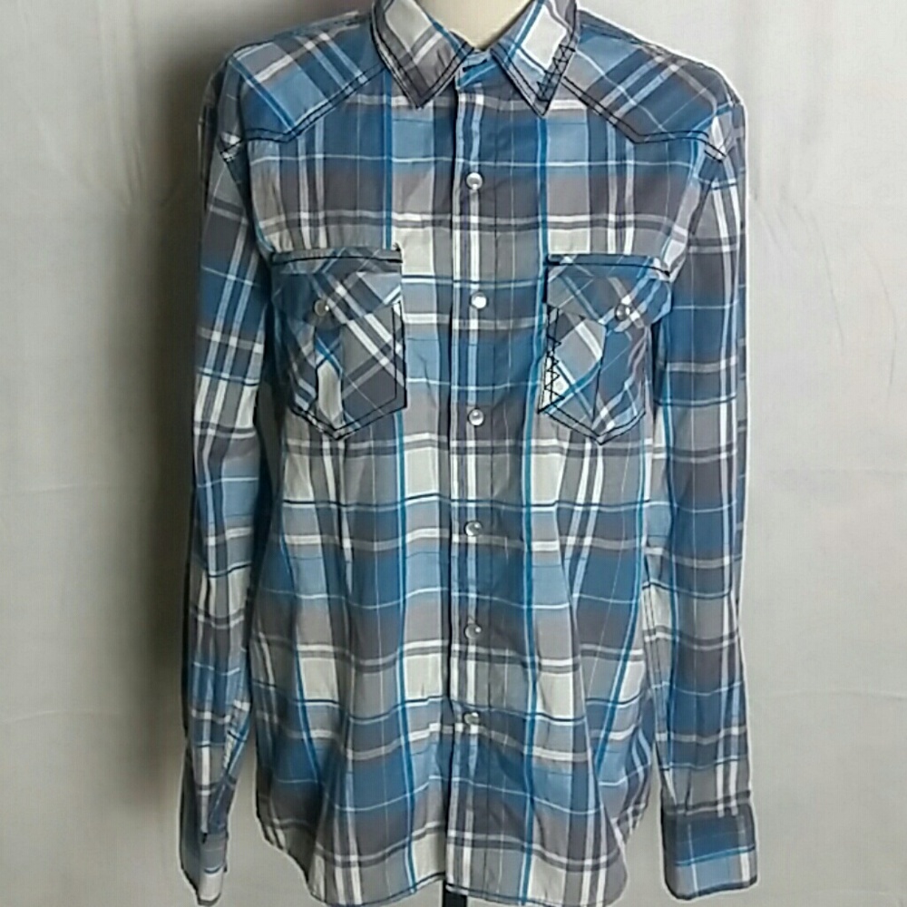 NO RETREAT BUTTON DOWN SHIRT