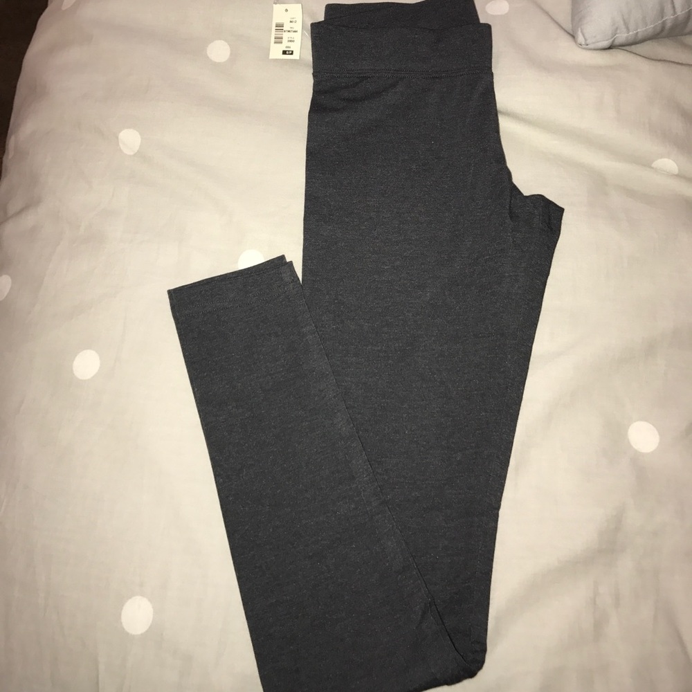Charcoal gray leggings