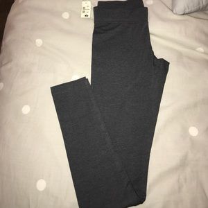 Charcoal gray leggings