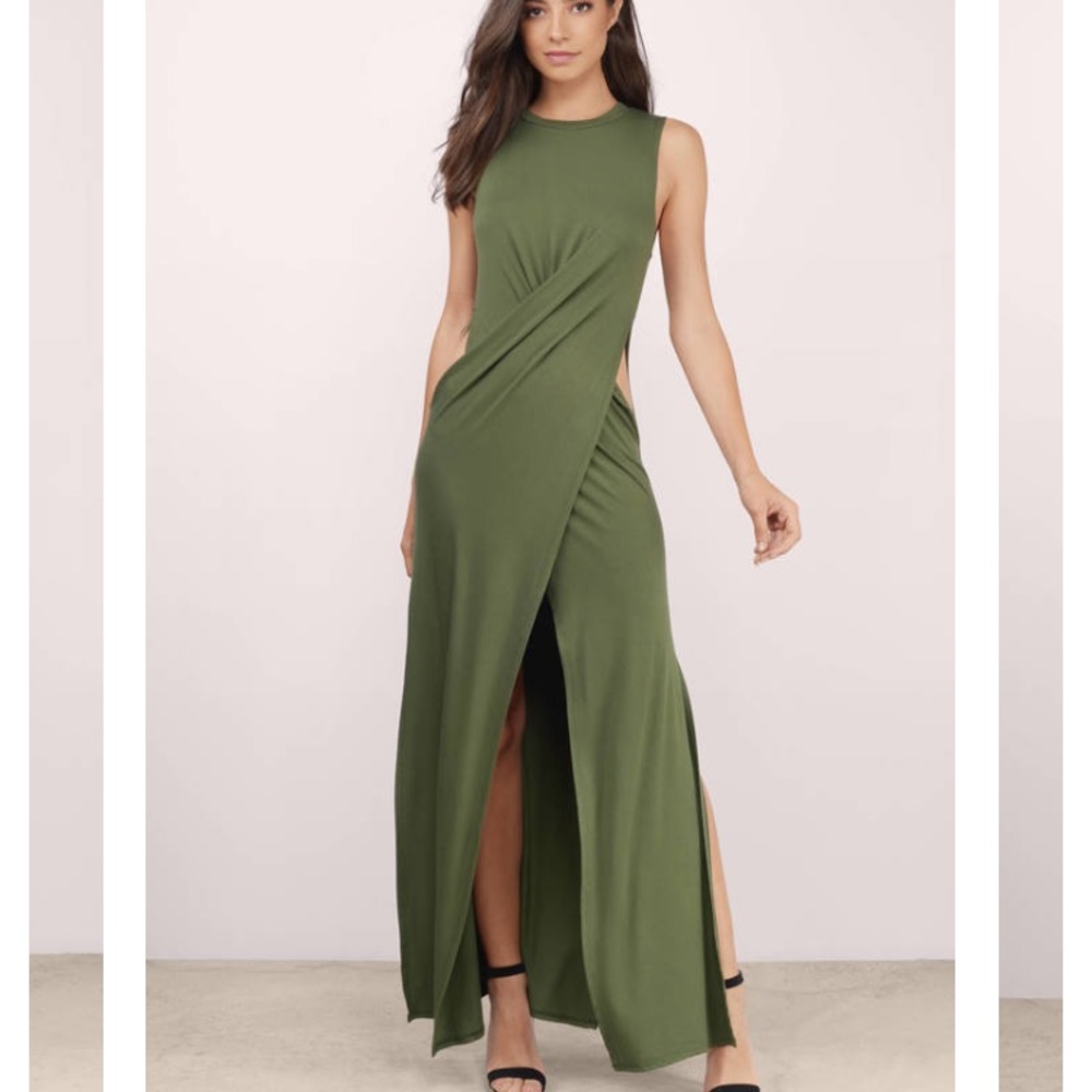 Green maxi dress