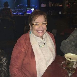 Meet your Posher, Carleda