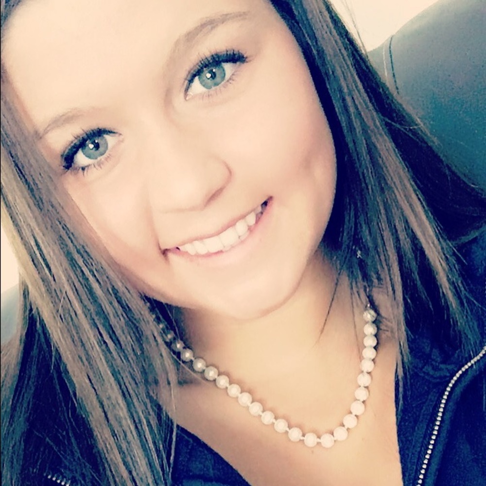 Meet your Posher, Samantha