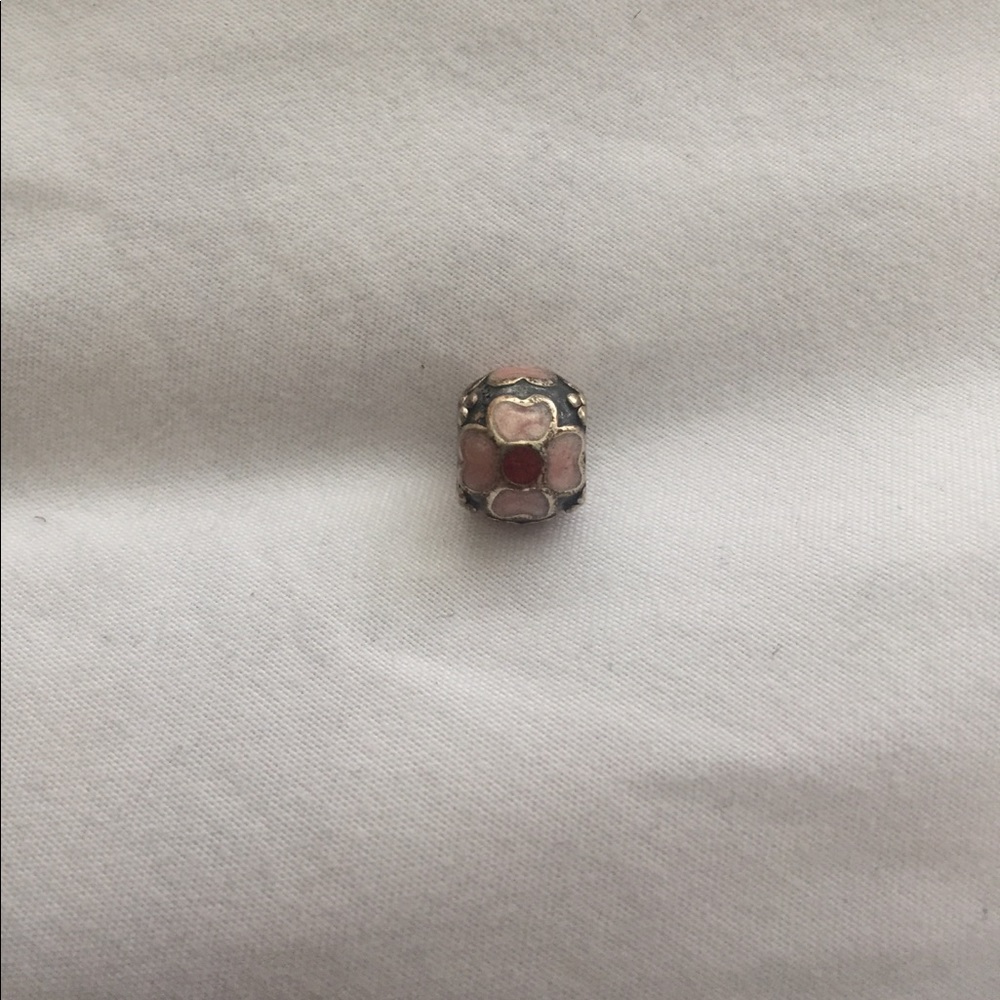 Pandora flower charm
