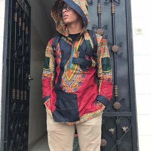 Meet your Posher, Jalani