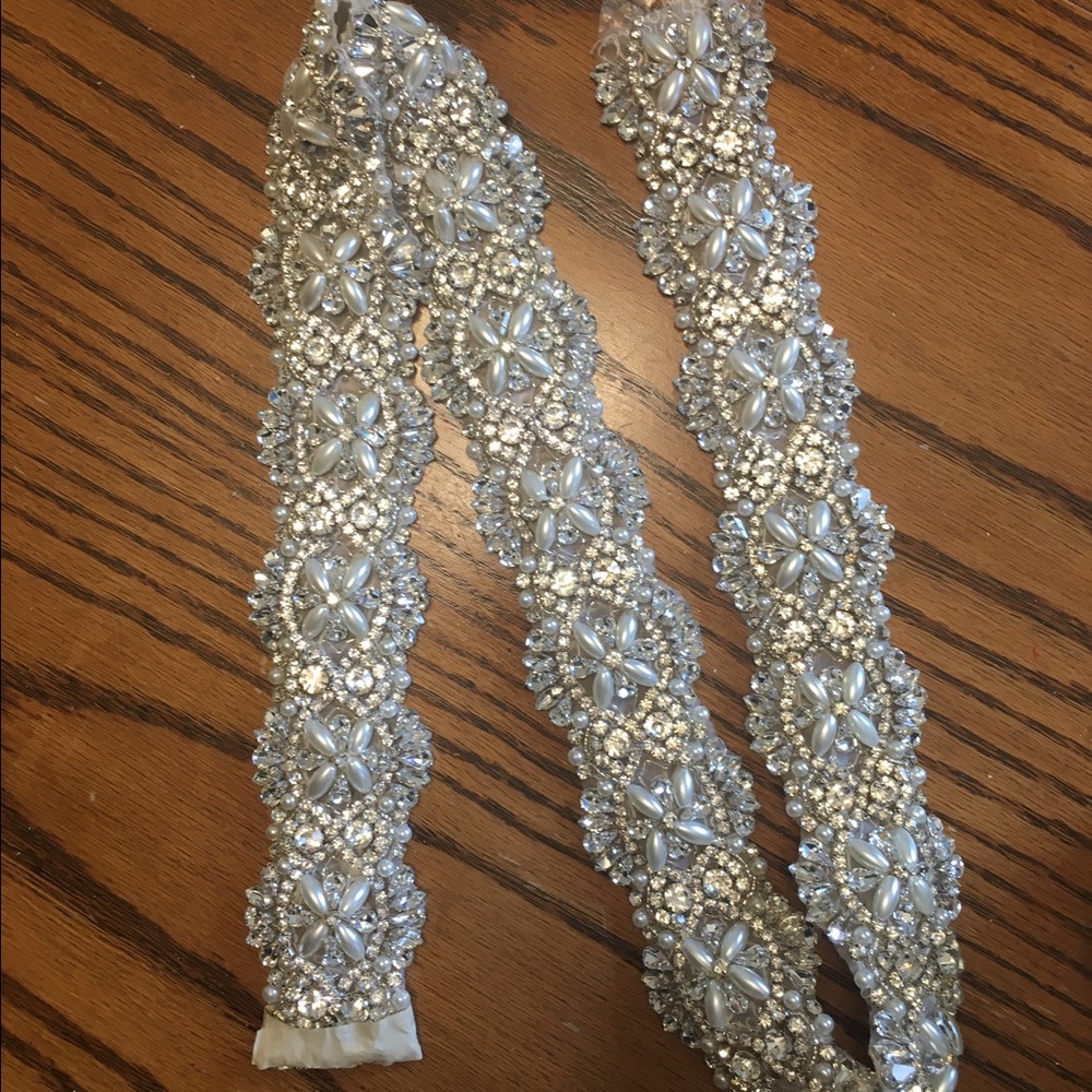 Bridal sash trimming