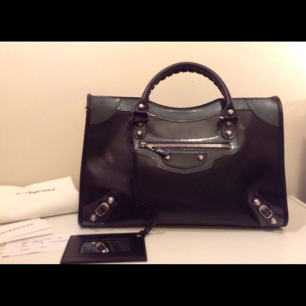 Balenciaga Giant 12 City Limited Edition