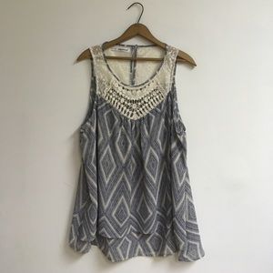 Maurices diamond patterned blouse with white lace