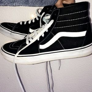 Black strip vans off the wall