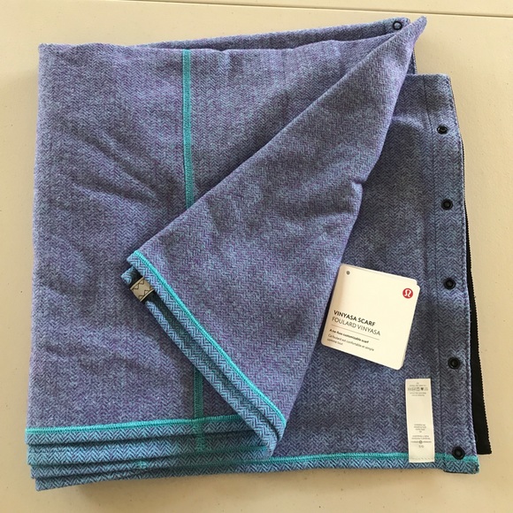 lululemon athletica Accessories - NWT LULULEMON BLUE HERRINGBONE VINYASA SCARF