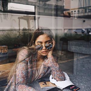 Meet your Posher, Cinder