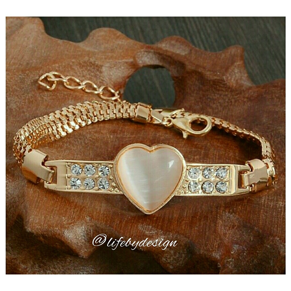 Austrian Stones & Opal Heart 18k Goldfilled Bangle