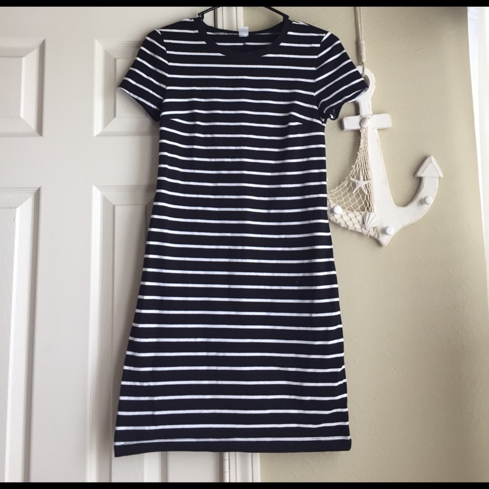 ⚡️HP⚡️Black/White Striped Dress