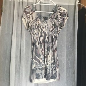 Floral short sleeved blouse