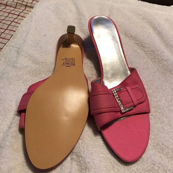 Slides - Picture 2 of 4