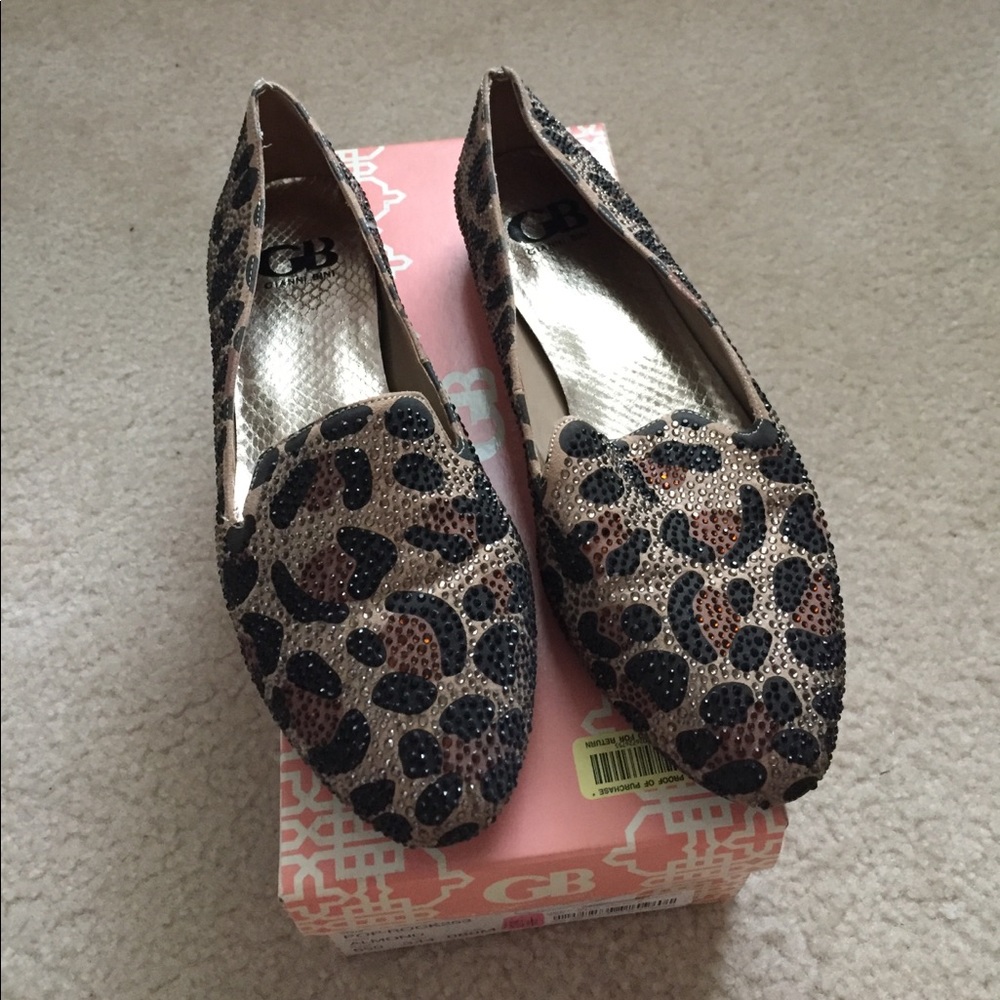 Gianni Bini leopard rhinestone loafers