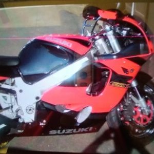 Meet your Posher, Pamela