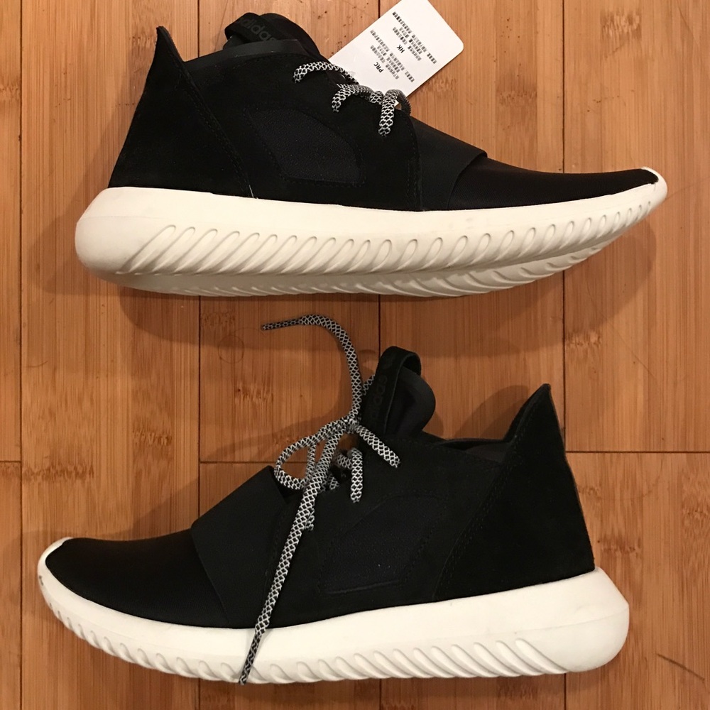 Adidas Tubular Defiant sneakers, size 8.5 women's