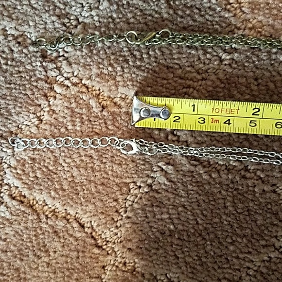 💜GIFTED 💟 CRESENT MOON NECKLACE💟💜 - Picture 5 of 5