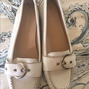 Nine West White Leather Driving Moccasins