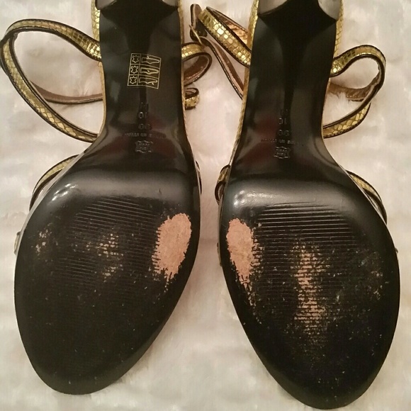 Stunning Via Spiga Strappy Heels - Picture 5 of 5