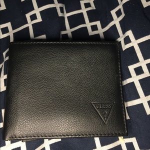 Guess men's wallet