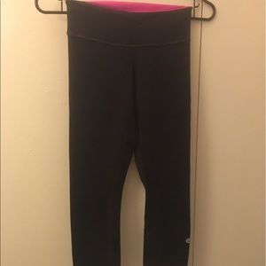 Lulu Lemon Reversible Capris (women's 2)