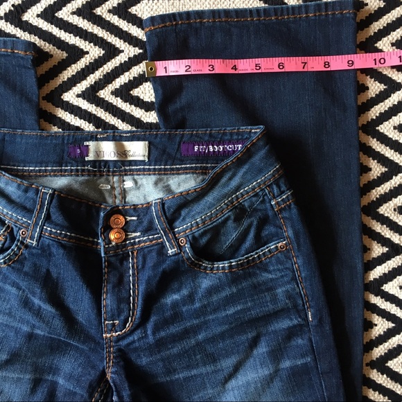 💥3/$33 Vigoss fit/ bootcut dark denim jeans - Picture 5 of 7