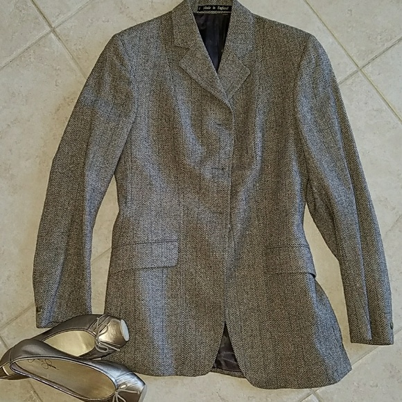 SOLD Beautiful Harrod's ladies' wool blazer - Picture 2 of 6