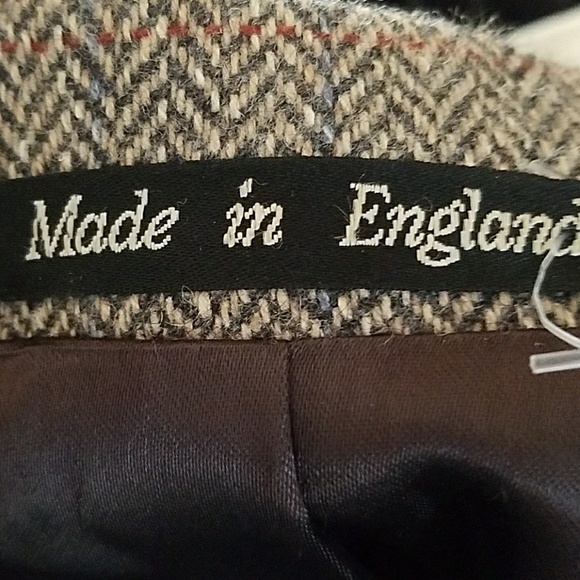 SOLD Beautiful Harrod's ladies' wool blazer - Picture 5 of 6