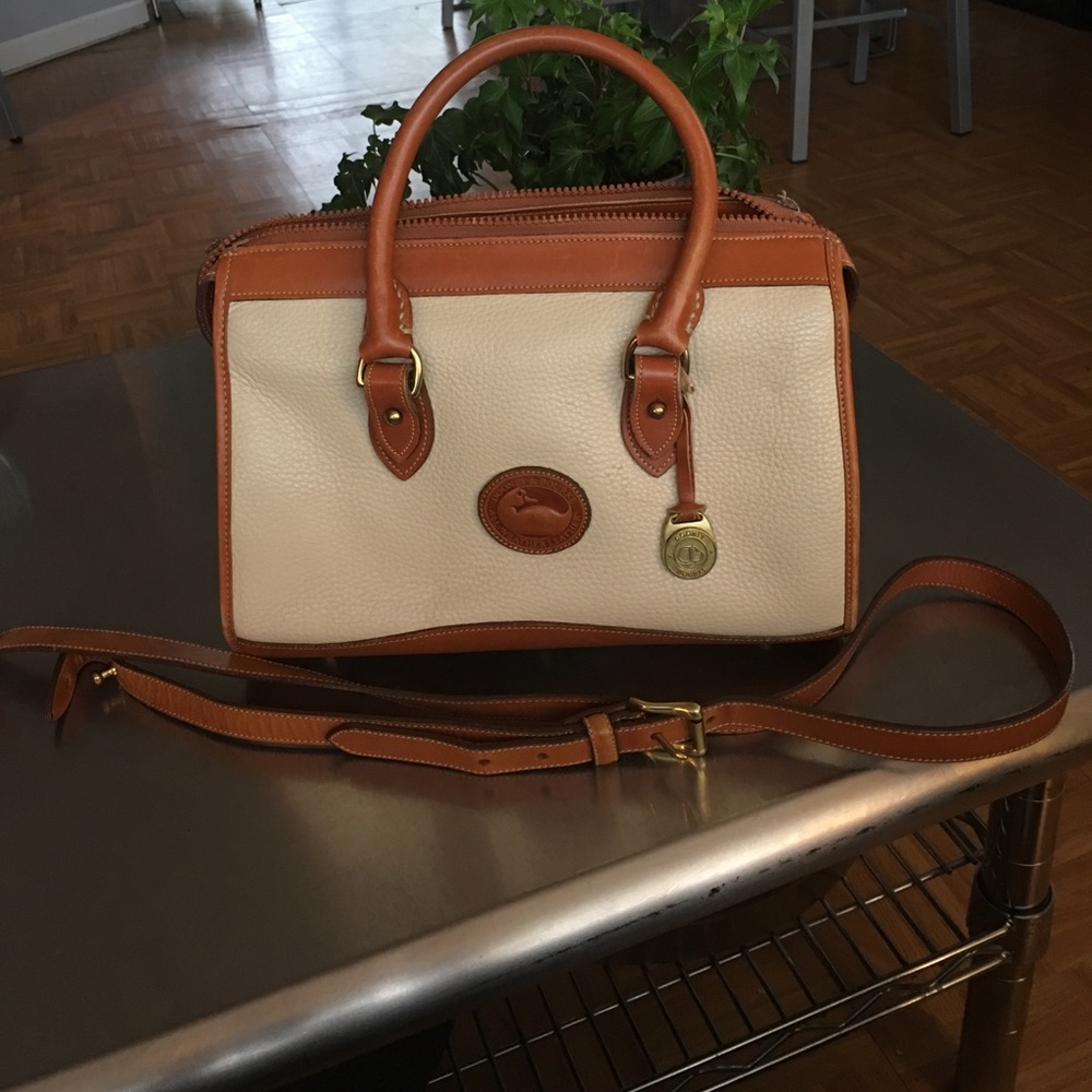 Vintage 70's Dooney & Bourke Satchel/ AWL