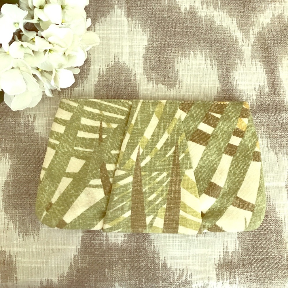 Kaia Peterka palm print clutch purse