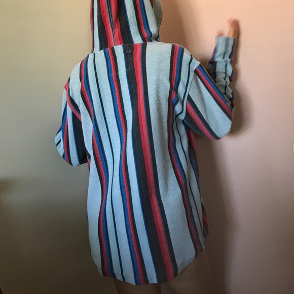 Poncho - Picture 2 of 3