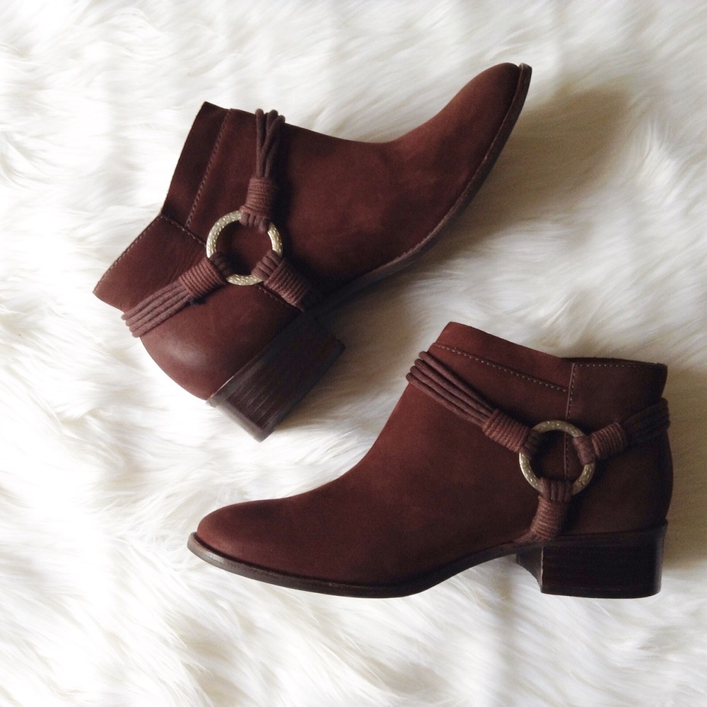 Bernardo ankle boots