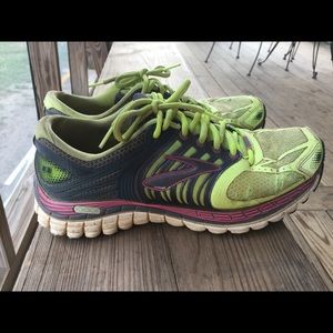 Brooks Glycerin 11 women's 8.5 running shoes