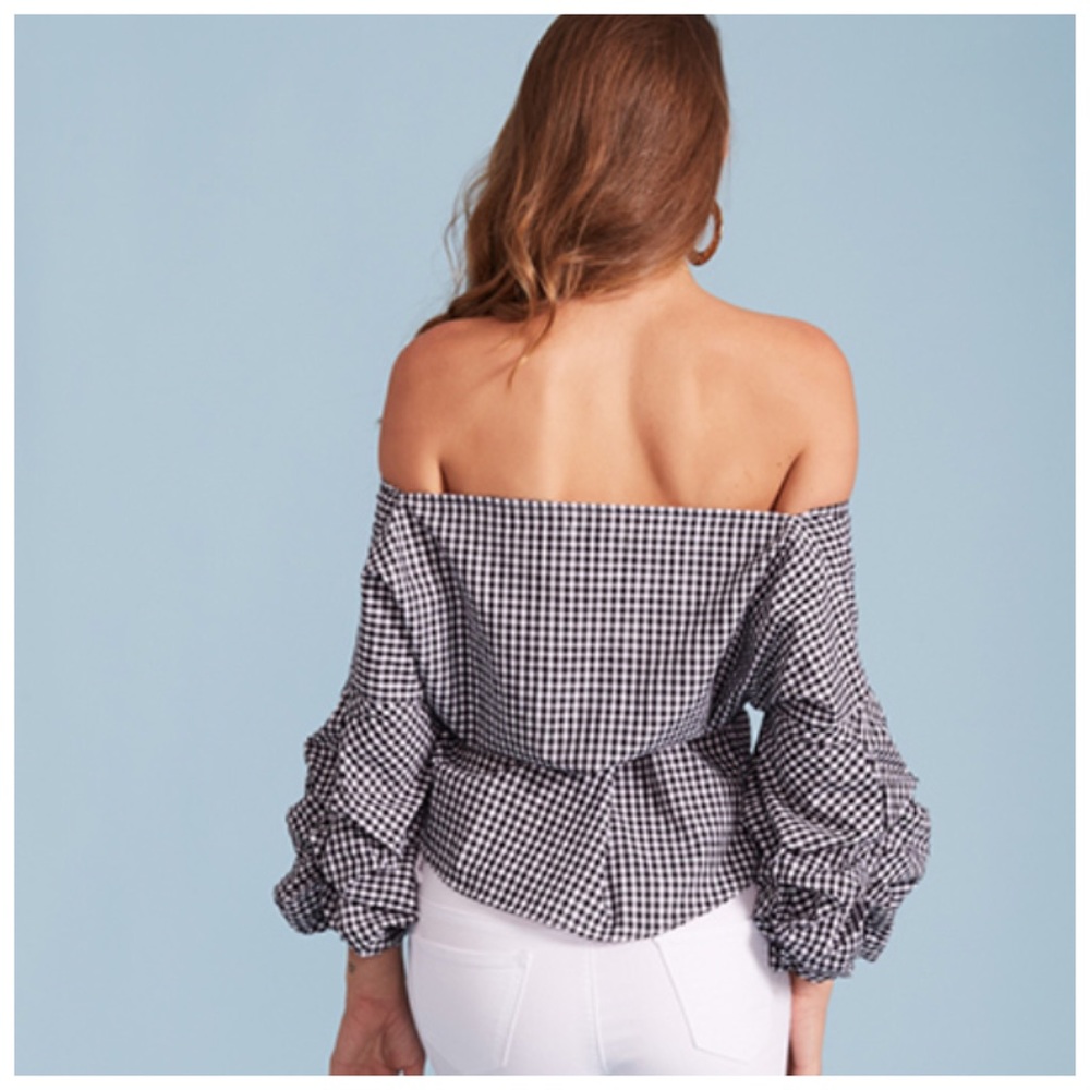Check Wrap Puff Sleeve Top - Picture 3 of 4