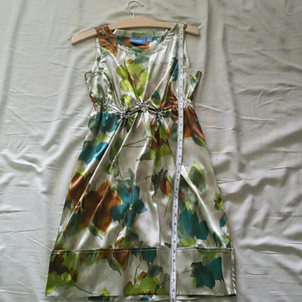 Vera Wang silky dress