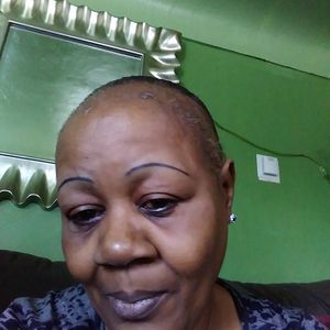 Meet your Posher, Edith