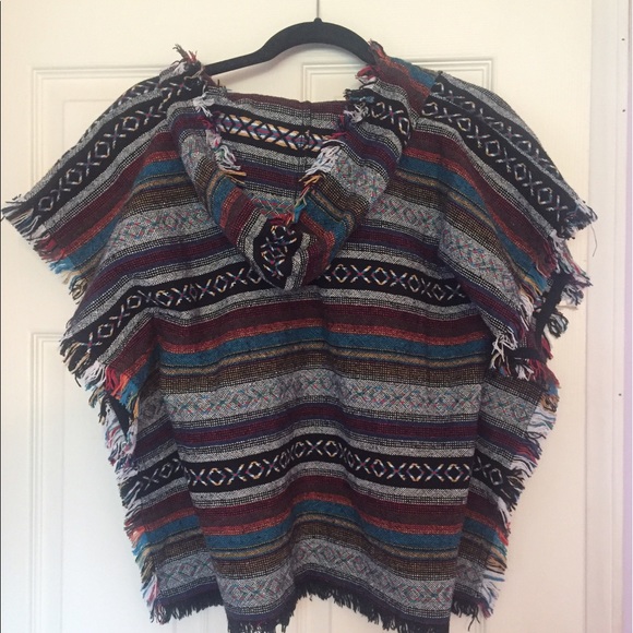 Colorful pancho - Picture 2 of 2