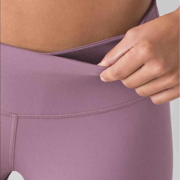 SOLD Lululemon Wunder Under Crop Dusty Mauve - Picture 2 of 4