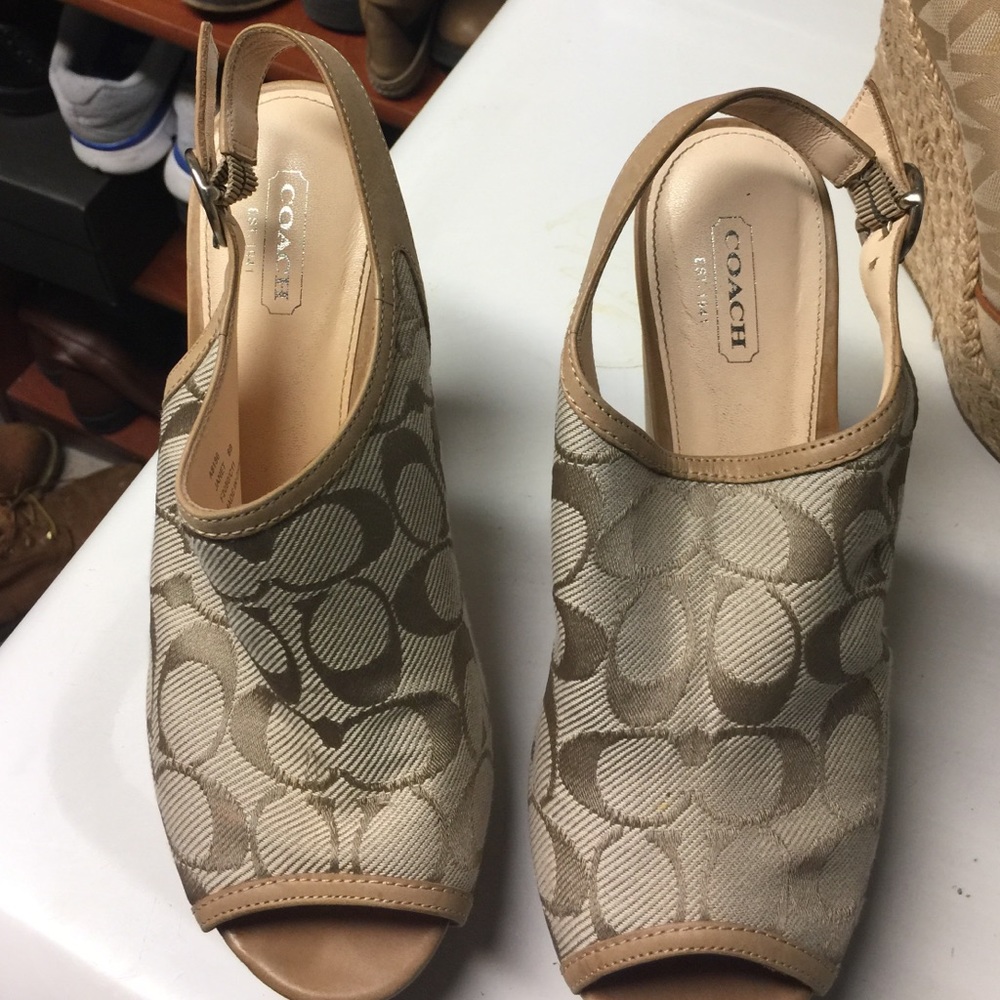 Authentic coach wedges