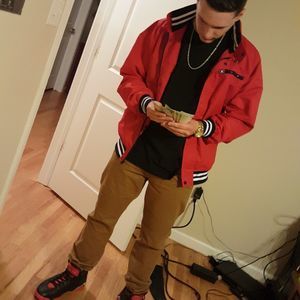 Meet your Posher, Tyler